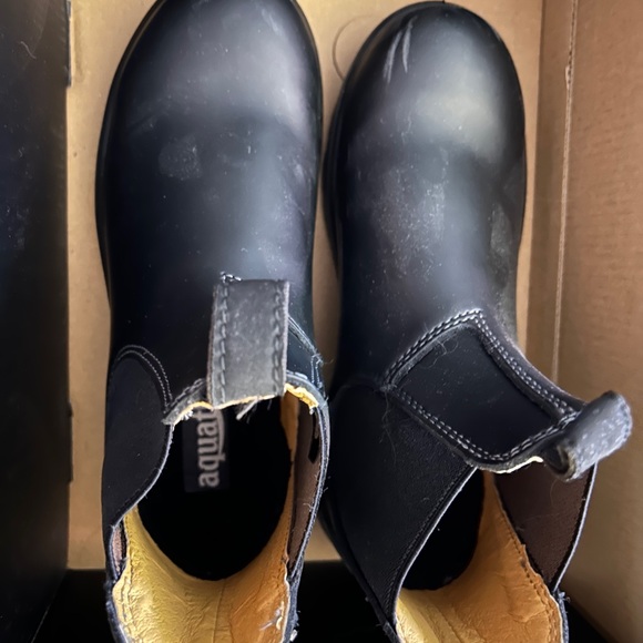 Ladies black Aquatherm winter boots sized 7. - Picture 3 of 8